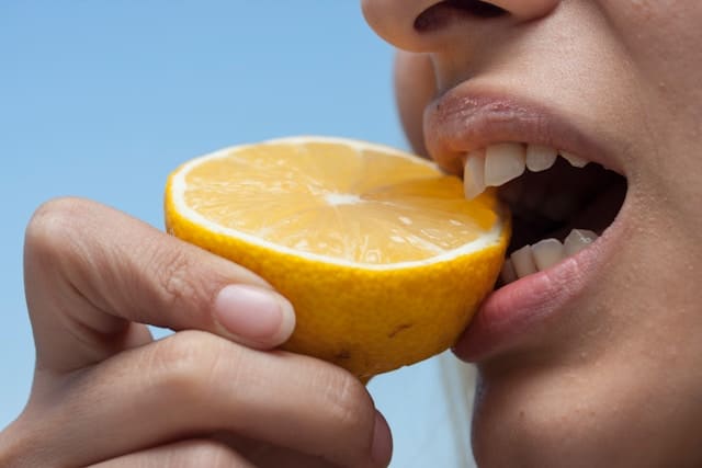 Clinica dental en Sevilla e implantologia